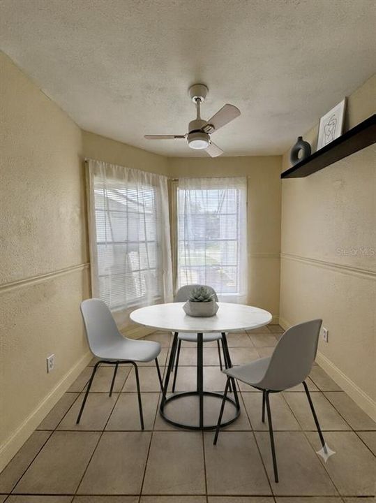 For Rent: $2,400 (2 beds, 2 baths, 1050 Square Feet)
