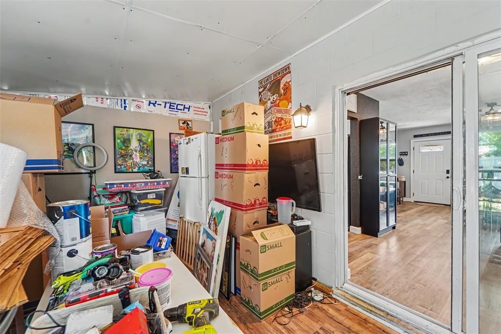 Activo con contrato: $180,000 (2 camas, 1 baños, 851 Pies cuadrados)