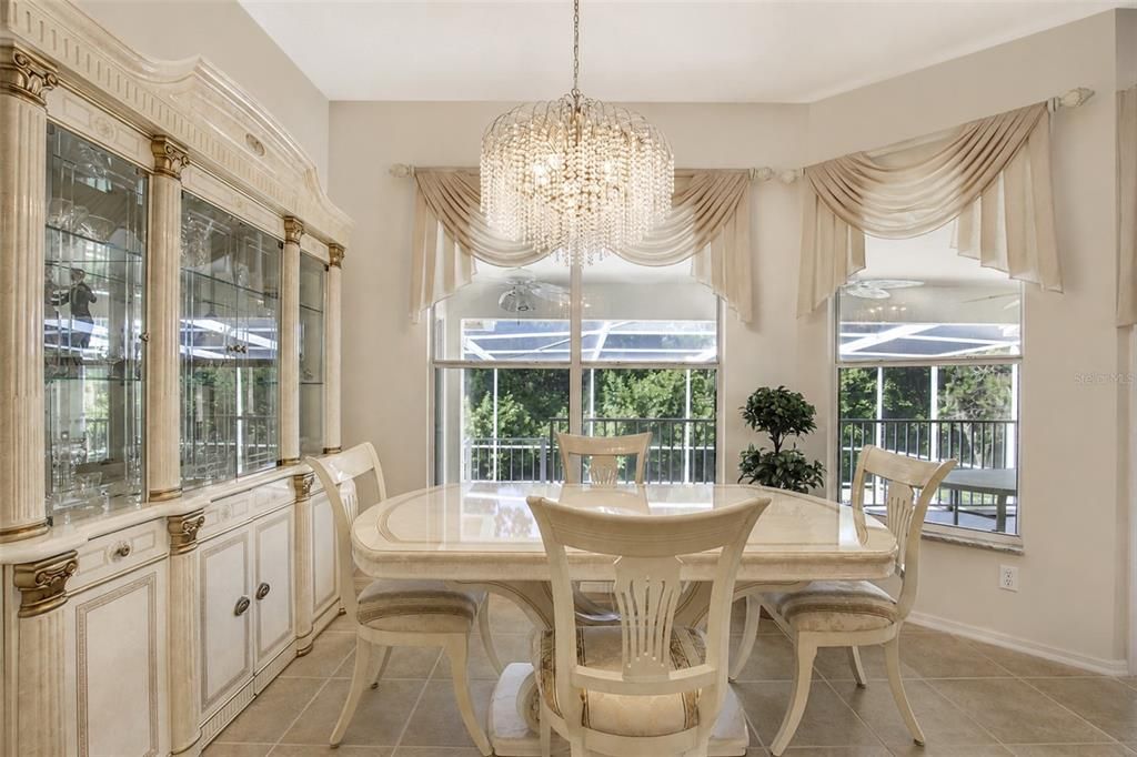 На продажу: $374,900 (3 спален, 2 ванн, 1871 Квадратных фут)