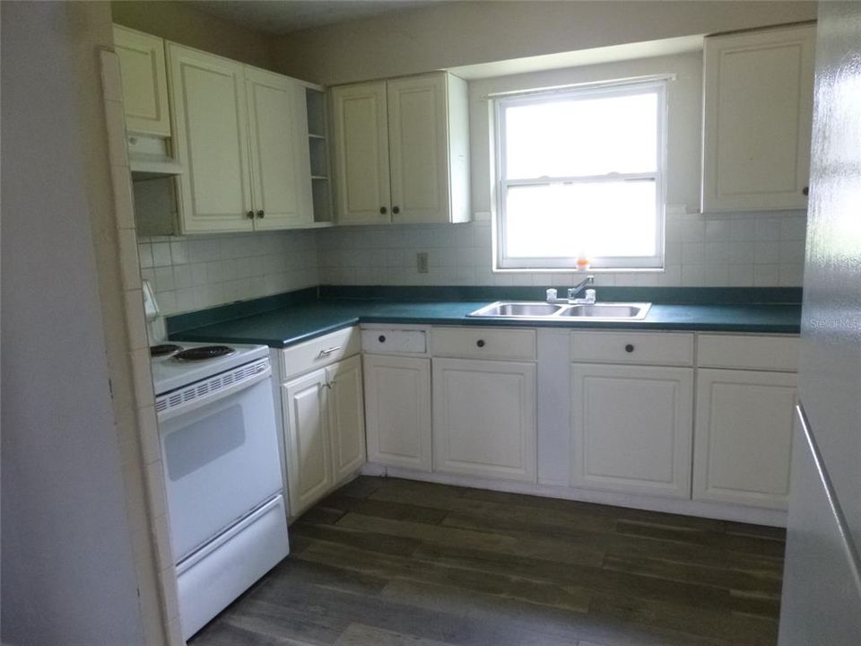 En Venta: $159,900 (3 camas, 1 baños, 996 Pies cuadrados)