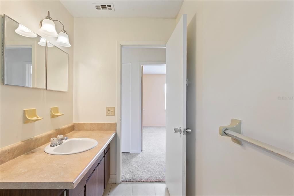 В аренду: $1,495 (2 спален, 1 ванн, 1078 Квадратных фут)