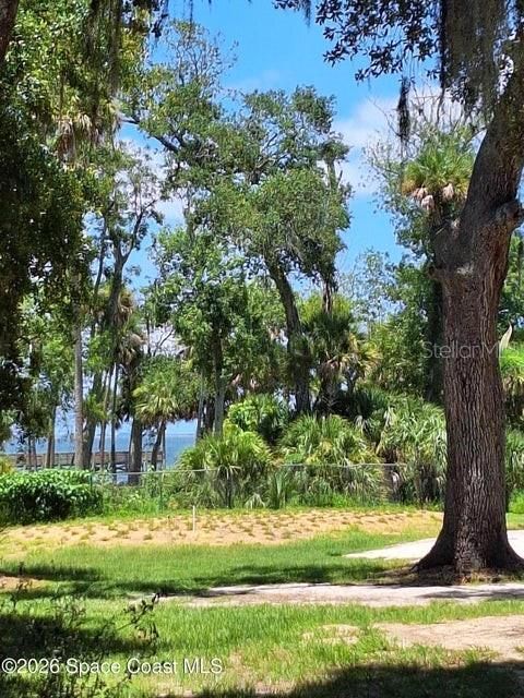 En Venta: $459,000 (4 camas, 3 baños, 1377 Pies cuadrados)