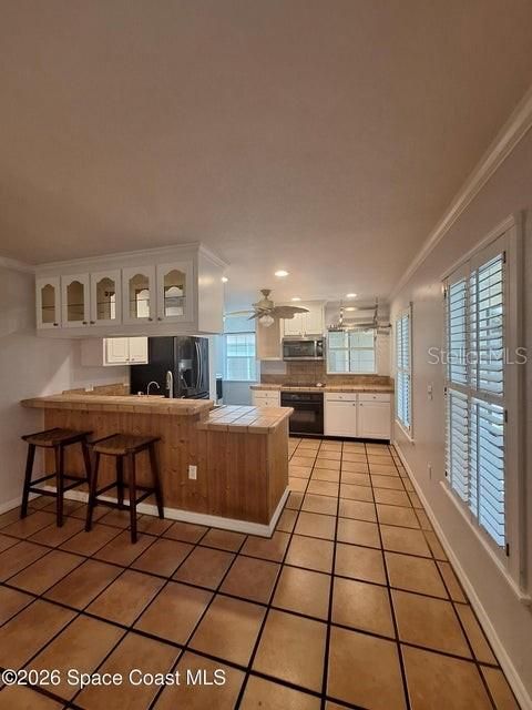 En Venta: $459,000 (4 camas, 3 baños, 1377 Pies cuadrados)