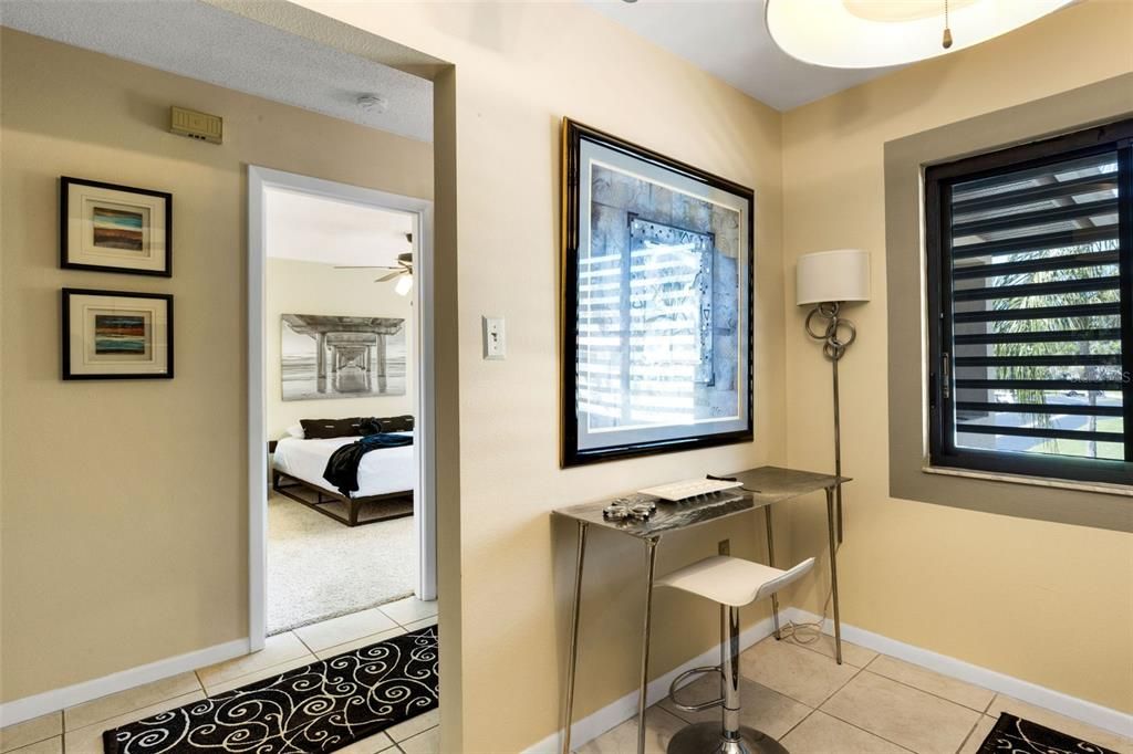 En Venta: $250,000 (2 camas, 2 baños, 1065 Pies cuadrados)