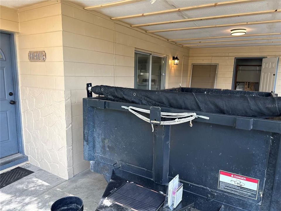 For Sale: $259,999 (3 beds, 2 baths, 1139 Square Feet)