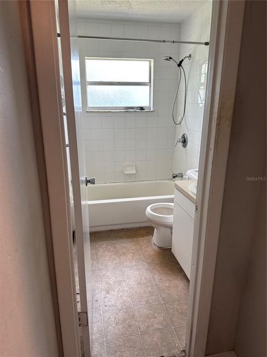 For Sale: $259,999 (3 beds, 2 baths, 1139 Square Feet)