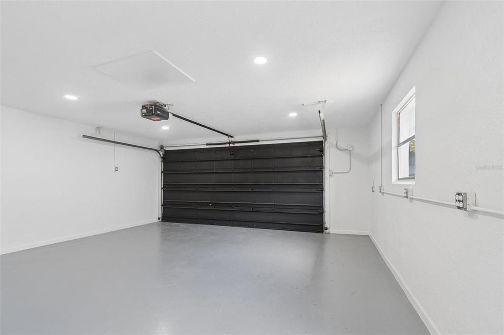 En Venta: $599,900 (3 camas, 2 baños, 1701 Pies cuadrados)
