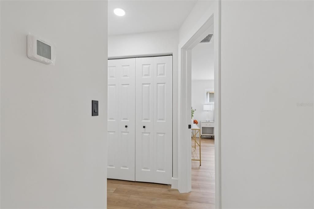 En Venta: $599,900 (3 camas, 2 baños, 1701 Pies cuadrados)