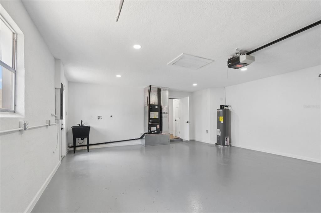 En Venta: $599,900 (3 camas, 2 baños, 1701 Pies cuadrados)