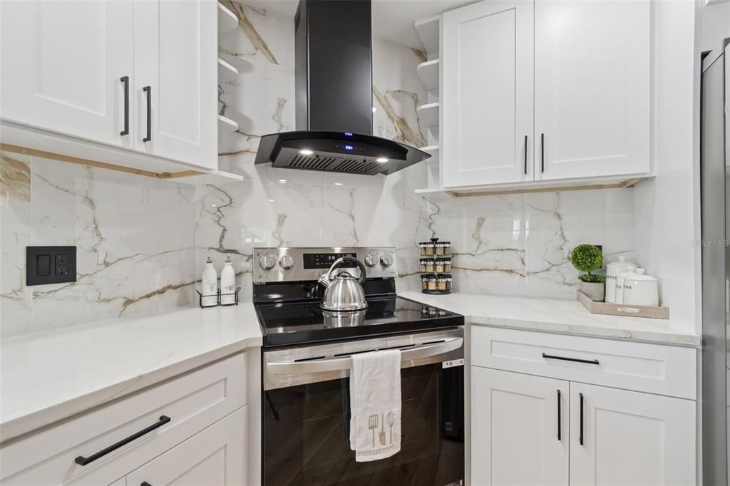 En Venta: $599,900 (3 camas, 2 baños, 1701 Pies cuadrados)