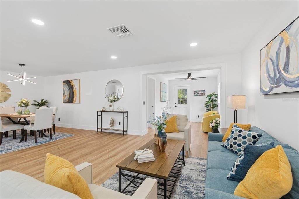 En Venta: $599,900 (3 camas, 2 baños, 1701 Pies cuadrados)