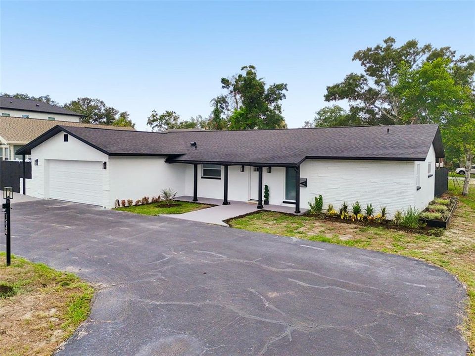 En Venta: $599,900 (3 camas, 2 baños, 1701 Pies cuadrados)