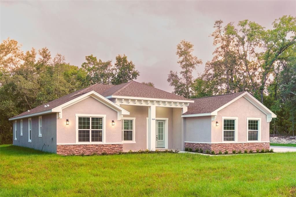 For Sale: $425,000 (4 beds, 3 baths, 2480 Square Feet)