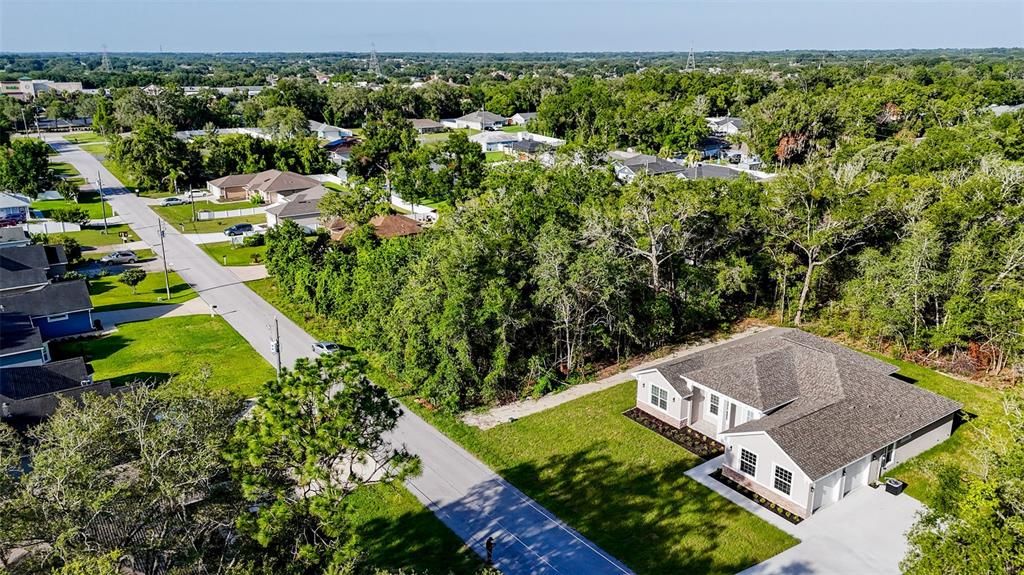 For Sale: $425,000 (4 beds, 3 baths, 2480 Square Feet)