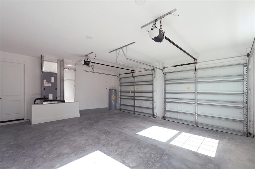 For Sale: $425,000 (4 beds, 3 baths, 2480 Square Feet)