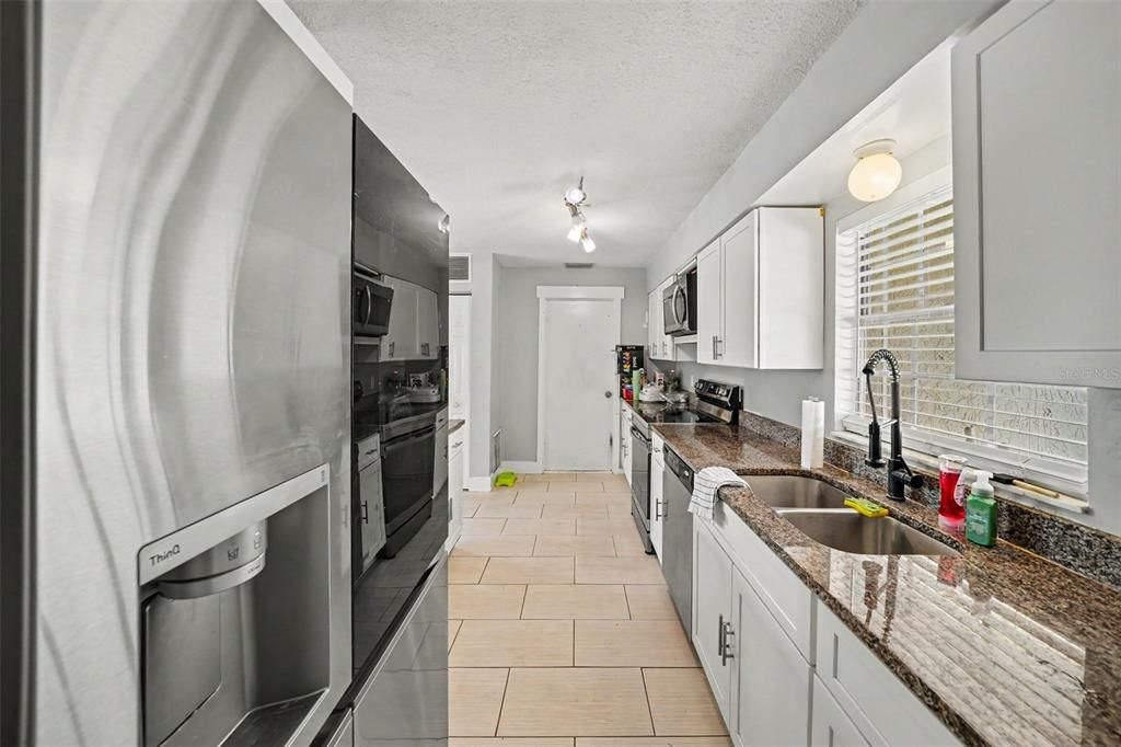 En Venta: $290,000 (3 camas, 2 baños, 1614 Pies cuadrados)