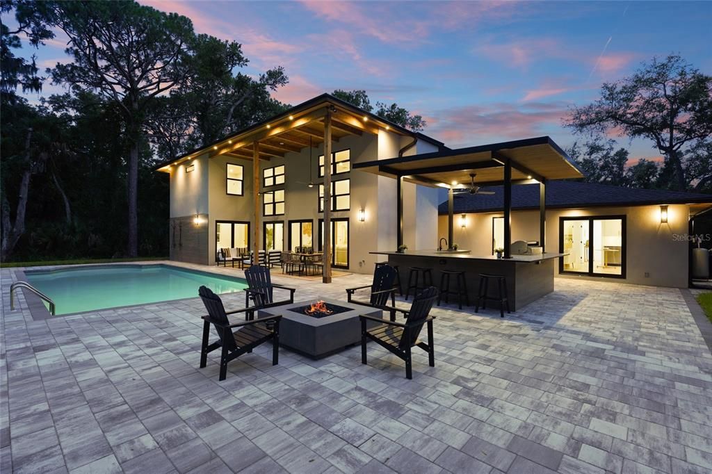 En Venta: $2,695,000 (5 camas, 4 baños, 3634 Pies cuadrados)