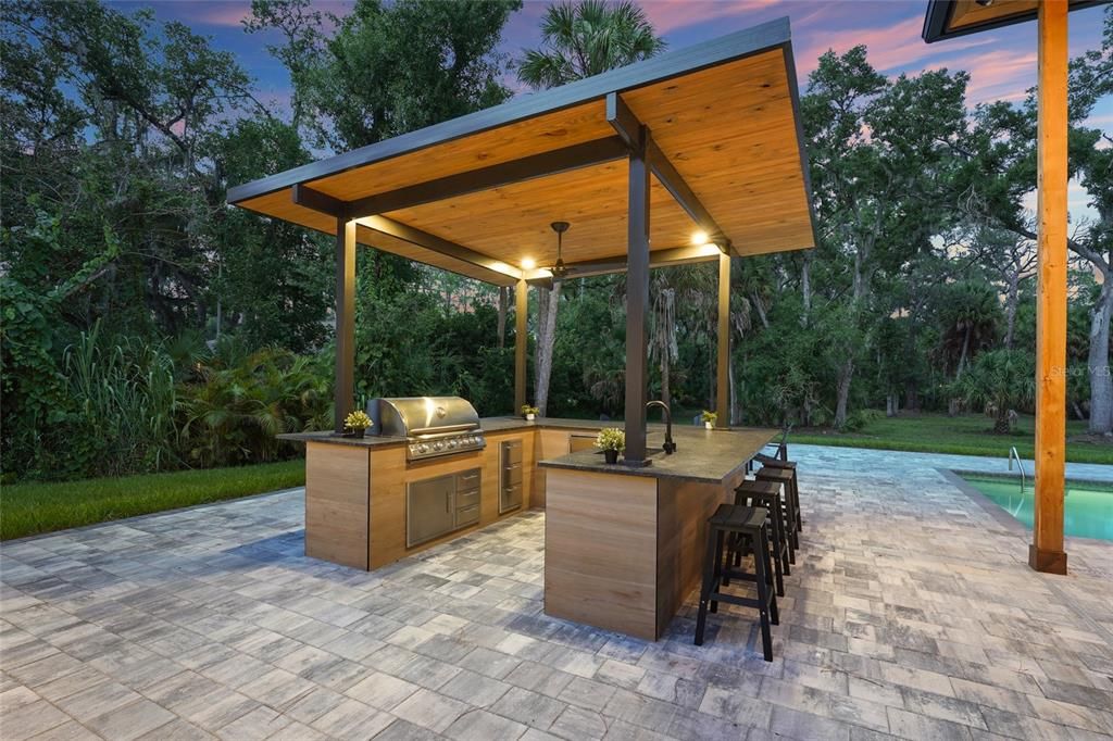 En Venta: $2,695,000 (5 camas, 4 baños, 3634 Pies cuadrados)
