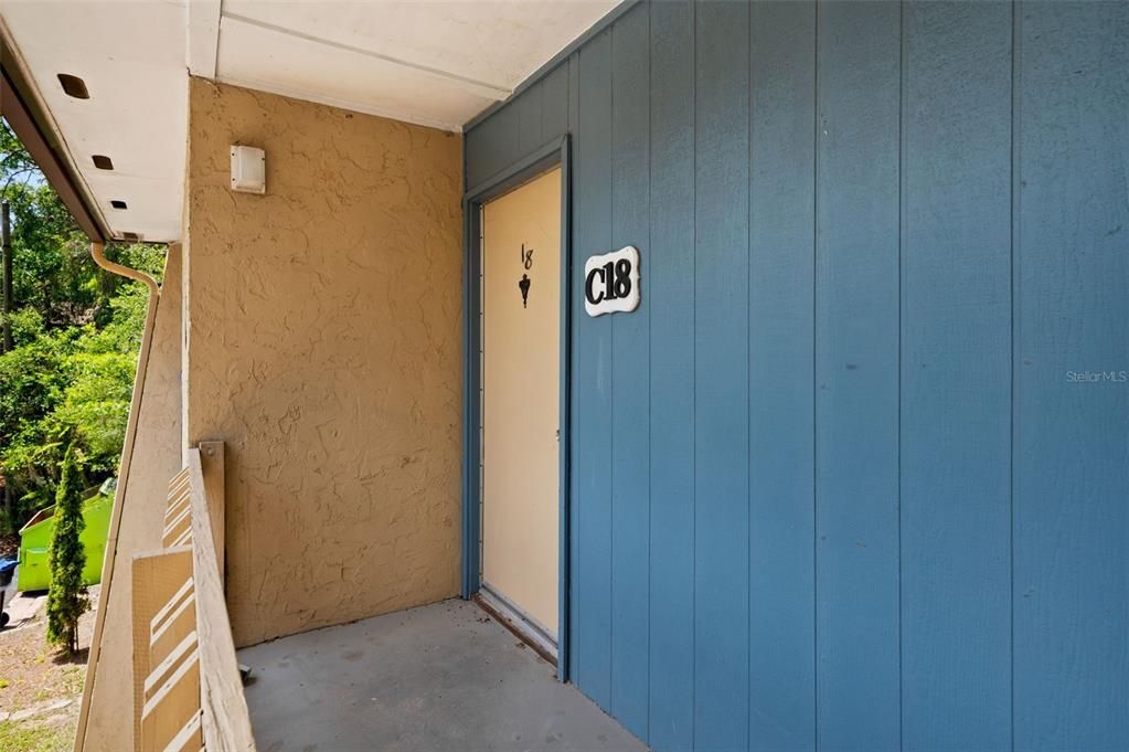 For Sale: $80,000 (2 beds, 1 baths, 876 Square Feet)