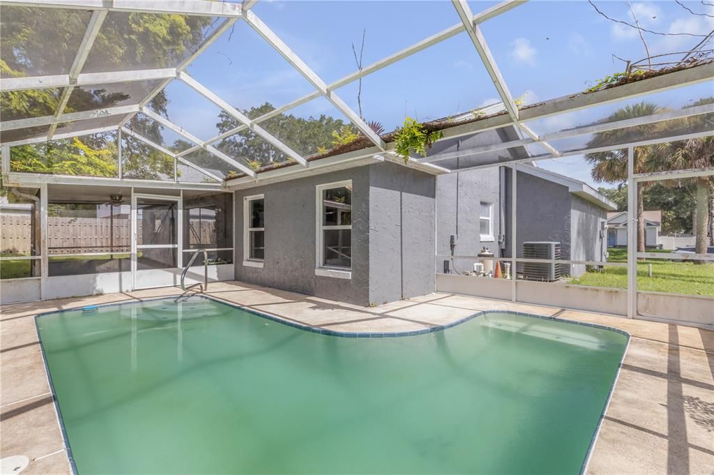 En Venta: $319,000 (3 camas, 2 baños, 1297 Pies cuadrados)