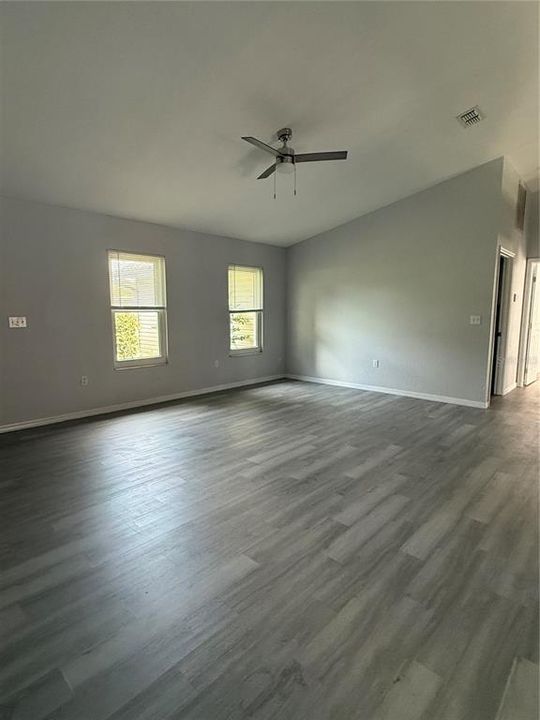 В аренду: $1,900 (3 спален, 2 ванн, 1580 Квадратных фут)
