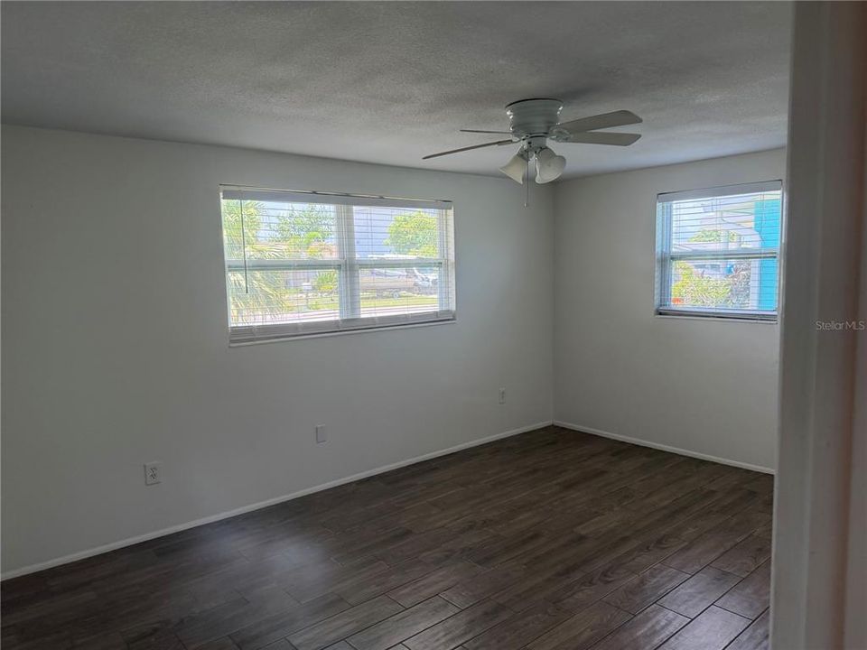 En Venta: $248,900 (2 camas, 1 baños, 1196 Pies cuadrados)