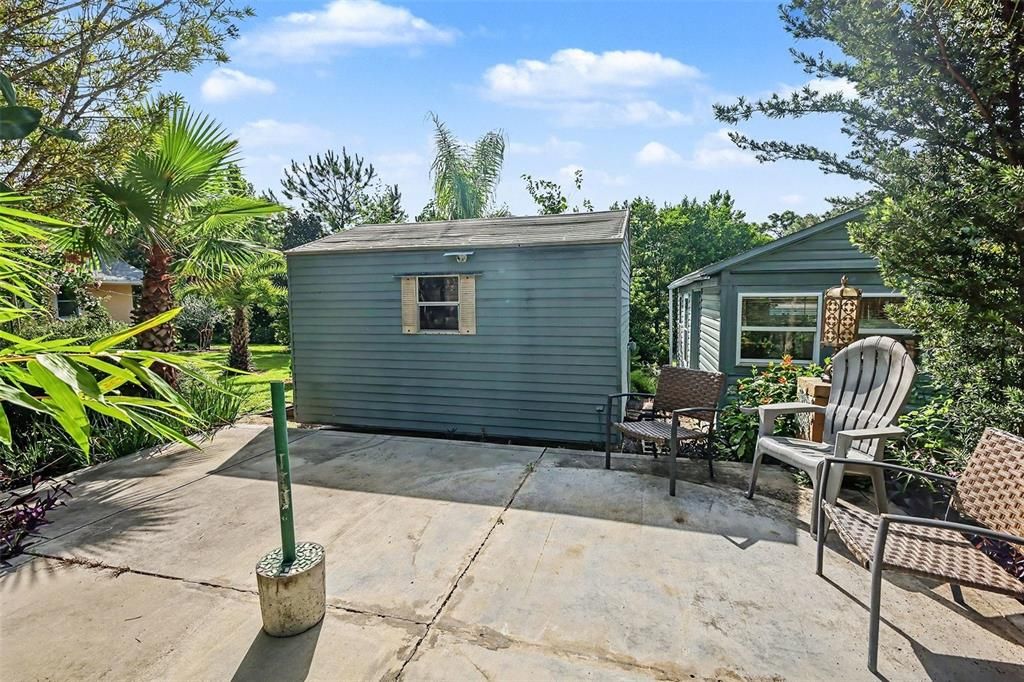For Sale: $200,000 (3 beds, 2 baths, 1144 Square Feet)