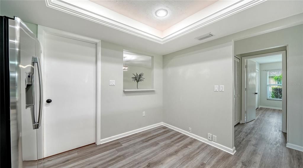 На продажу: $339,000 (2 спален, 2 ванн, 1601 Квадратных фут)