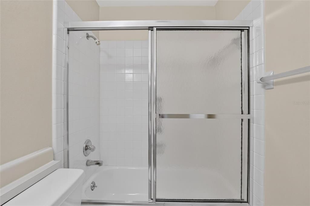 En Venta: $123,900 (2 camas, 2 baños, 984 Pies cuadrados)