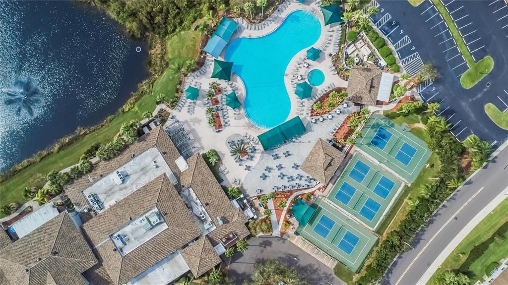 En Venta: $123,900 (2 camas, 2 baños, 984 Pies cuadrados)