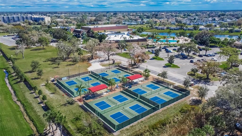 En Venta: $123,900 (2 camas, 2 baños, 984 Pies cuadrados)