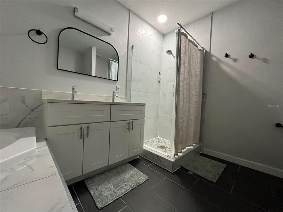 For Sale: $354,500 (3 beds, 2 baths, 1685 Square Feet)