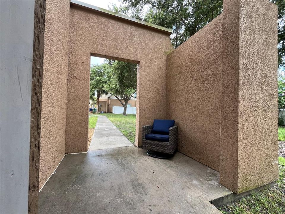 For Sale: $354,500 (3 beds, 2 baths, 1685 Square Feet)
