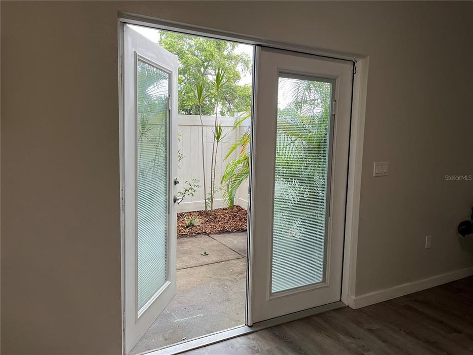 For Sale: $354,500 (3 beds, 2 baths, 1685 Square Feet)