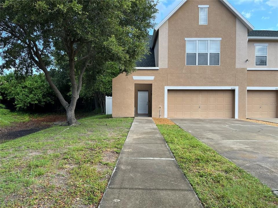 For Sale: $354,500 (3 beds, 2 baths, 1685 Square Feet)