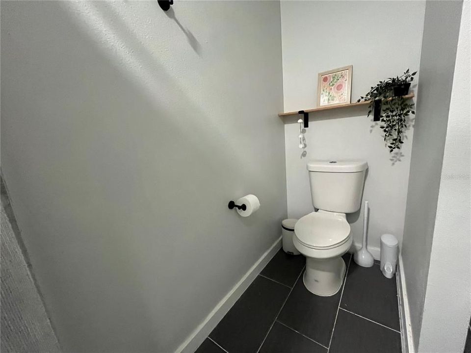 For Sale: $354,500 (3 beds, 2 baths, 1685 Square Feet)