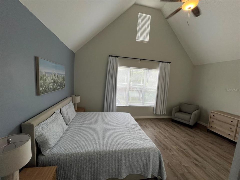 For Sale: $354,500 (3 beds, 2 baths, 1685 Square Feet)