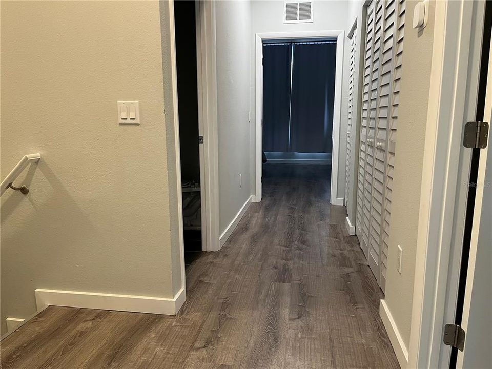 For Sale: $354,500 (3 beds, 2 baths, 1685 Square Feet)