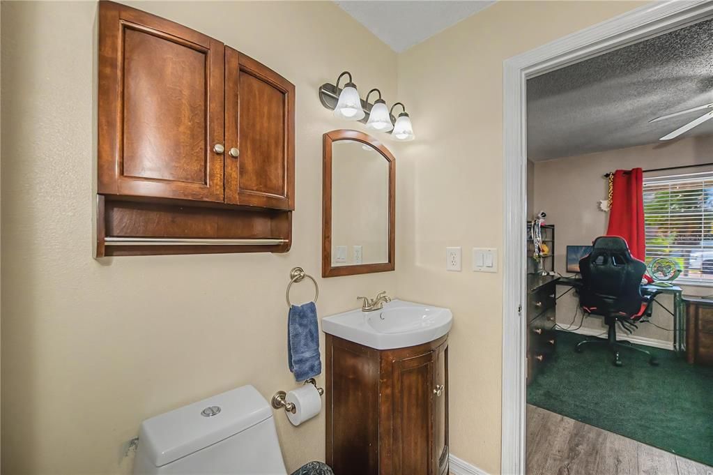 En Venta: $349,900 (2 camas, 2 baños, 1003 Pies cuadrados)