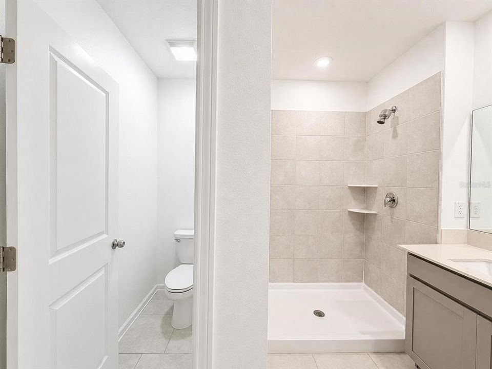 В аренду: $1,900 (3 спален, 2 ванн, 1432 Квадратных фут)
