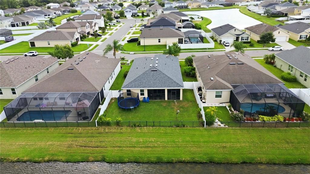 En Venta: $454,999 (4 camas, 2 baños, 2036 Pies cuadrados)