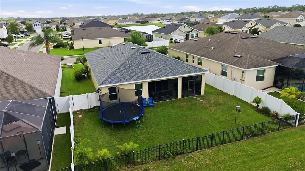 En Venta: $454,999 (4 camas, 2 baños, 2036 Pies cuadrados)