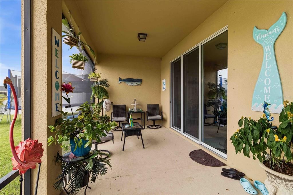 En Venta: $454,999 (4 camas, 2 baños, 2036 Pies cuadrados)