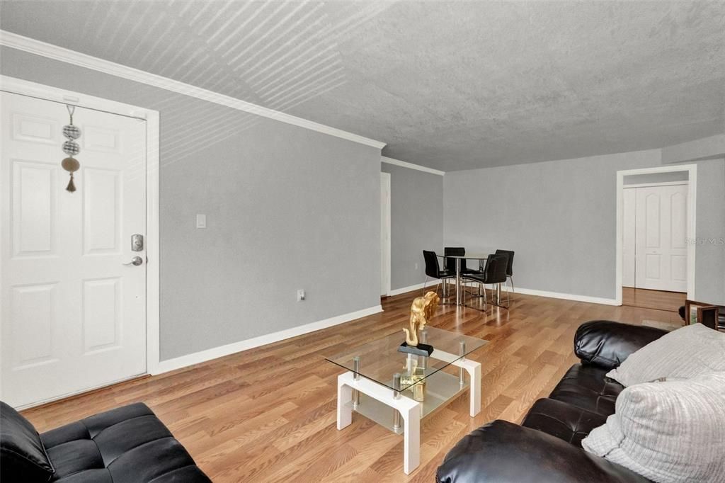 En Venta: $160,000 (3 camas, 2 baños, 1100 Pies cuadrados)