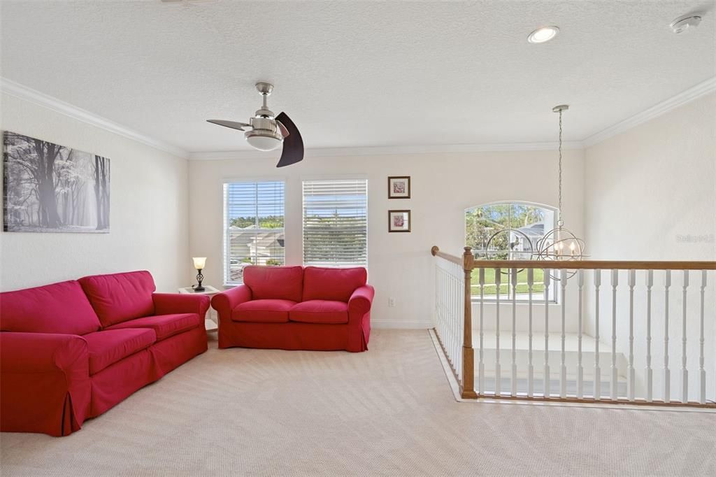 For Sale: $599,999 (5 beds, 5 baths, 3418 Square Feet)