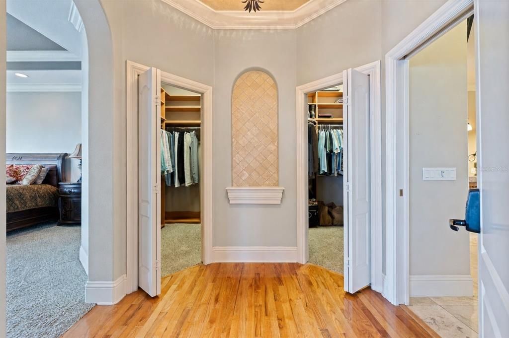 На продажу: $3,750,000 (4 спален, 3 ванн, 4515 Квадратных фут)