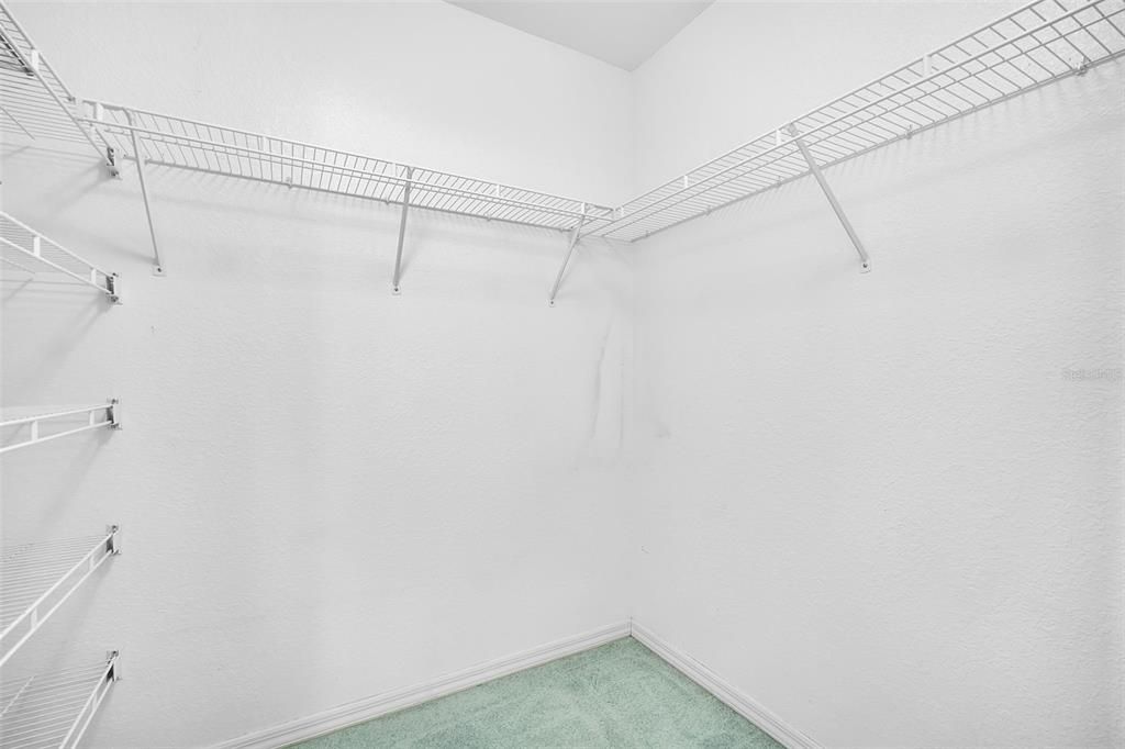 For Sale: $184,900 (2 beds, 2 baths, 1153 Square Feet)