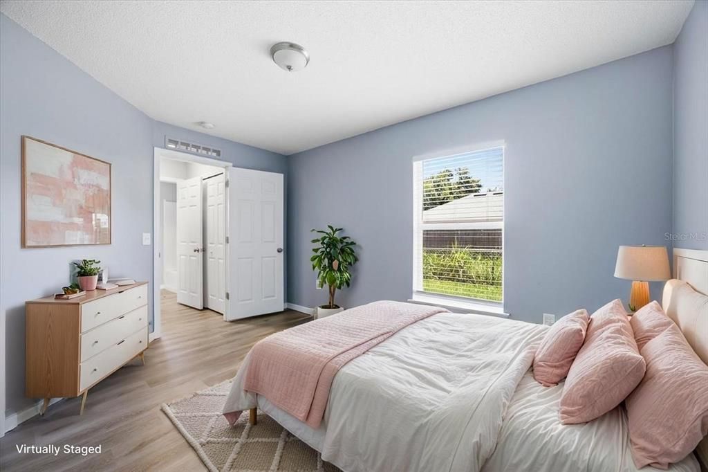 En Venta: $259,000 (4 camas, 2 baños, 1750 Pies cuadrados)