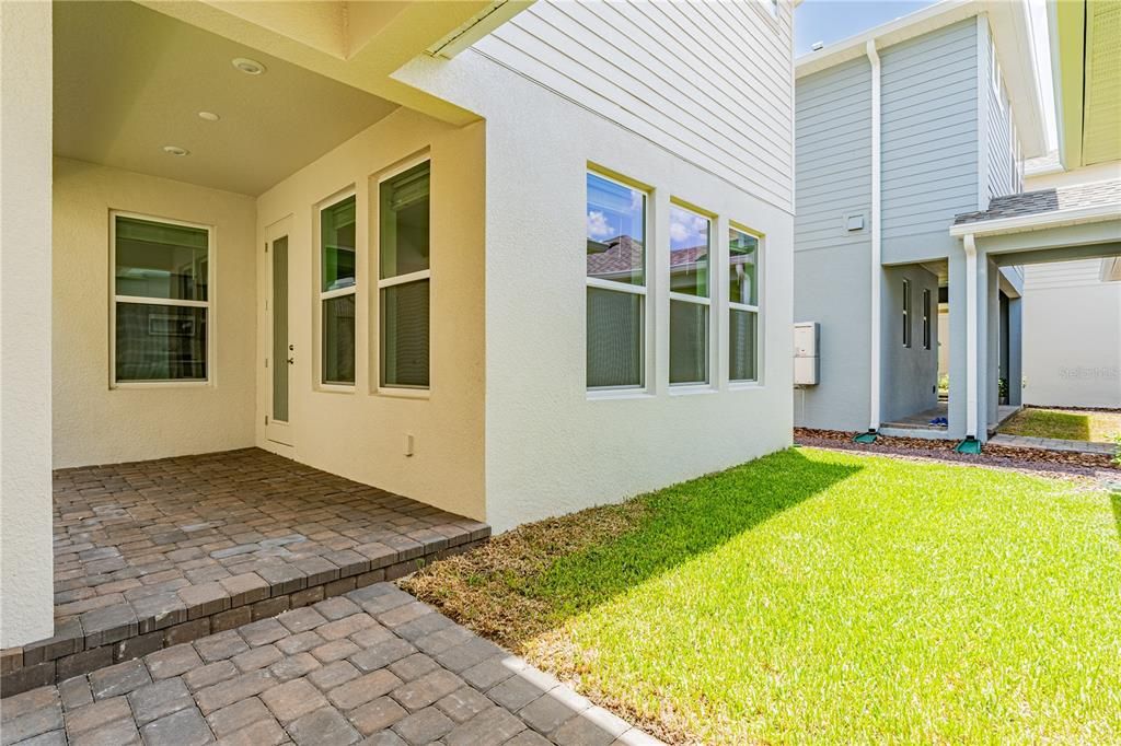 For Rent: $3,050 (3 beds, 3 baths, 2332 Square Feet)