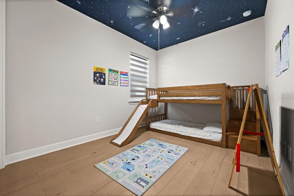For Sale: $510,000 (3 beds, 2 baths, 2375 Square Feet)